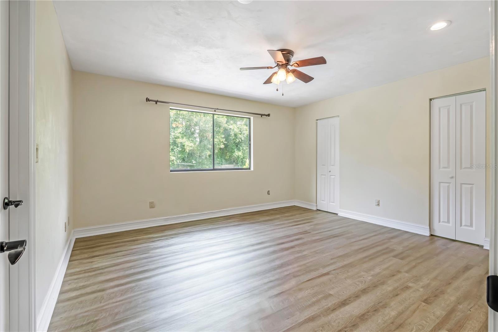 1375 Louis Ct Property Photo 25