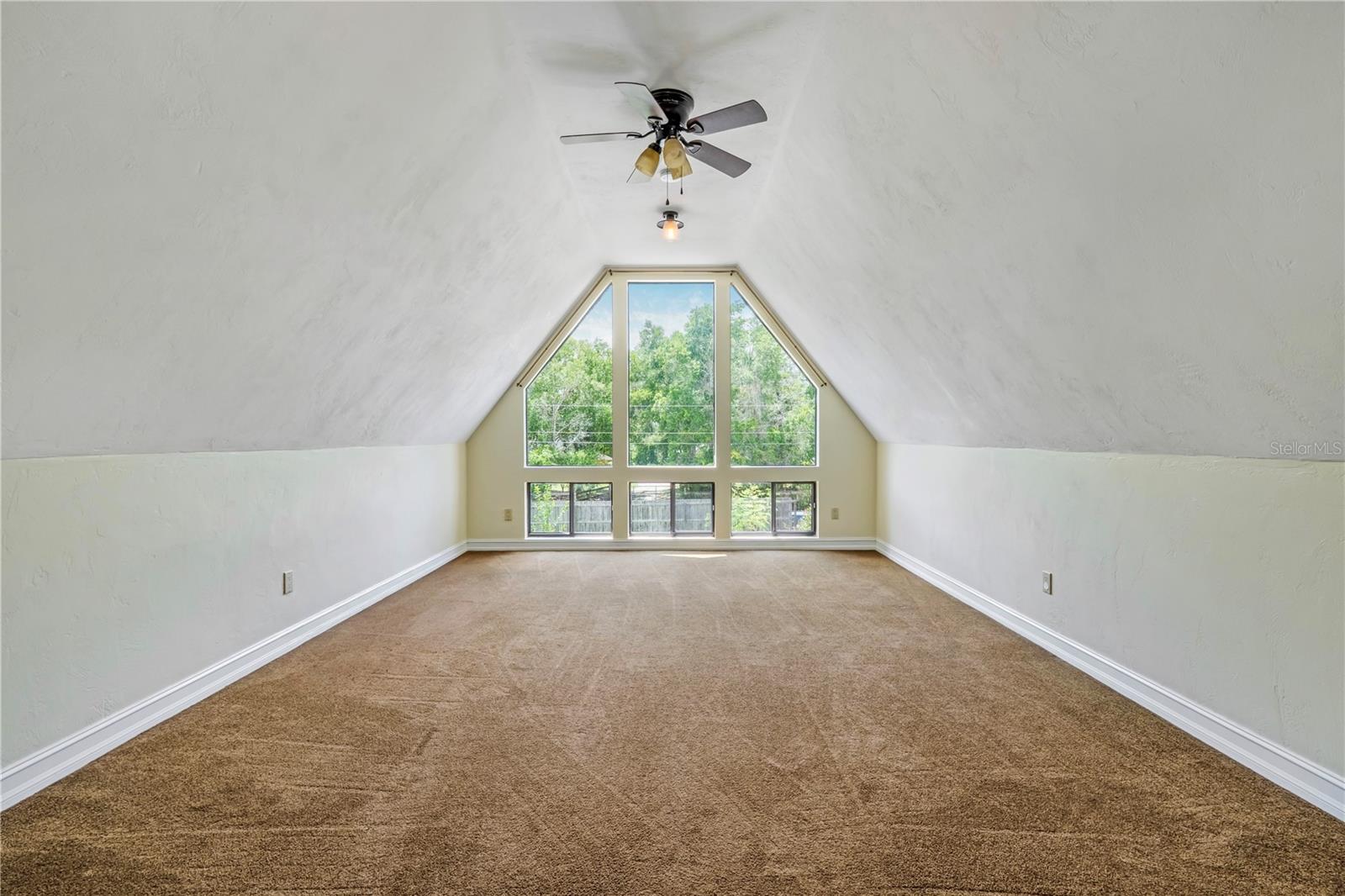 1375 Louis Ct Property Photo 37