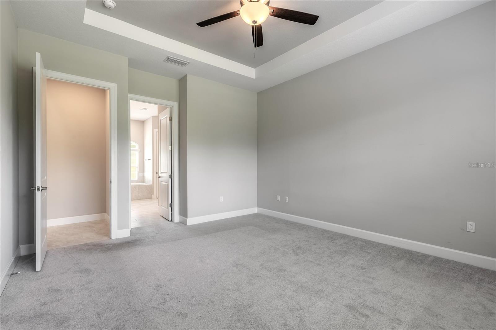 61 N Riverwalk Dr Property Photo 15