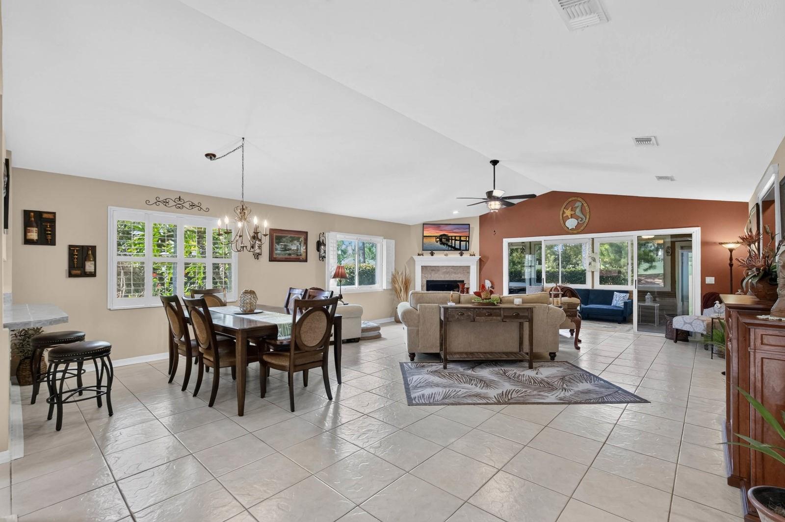 8 Jasmine Run Property Photo 6