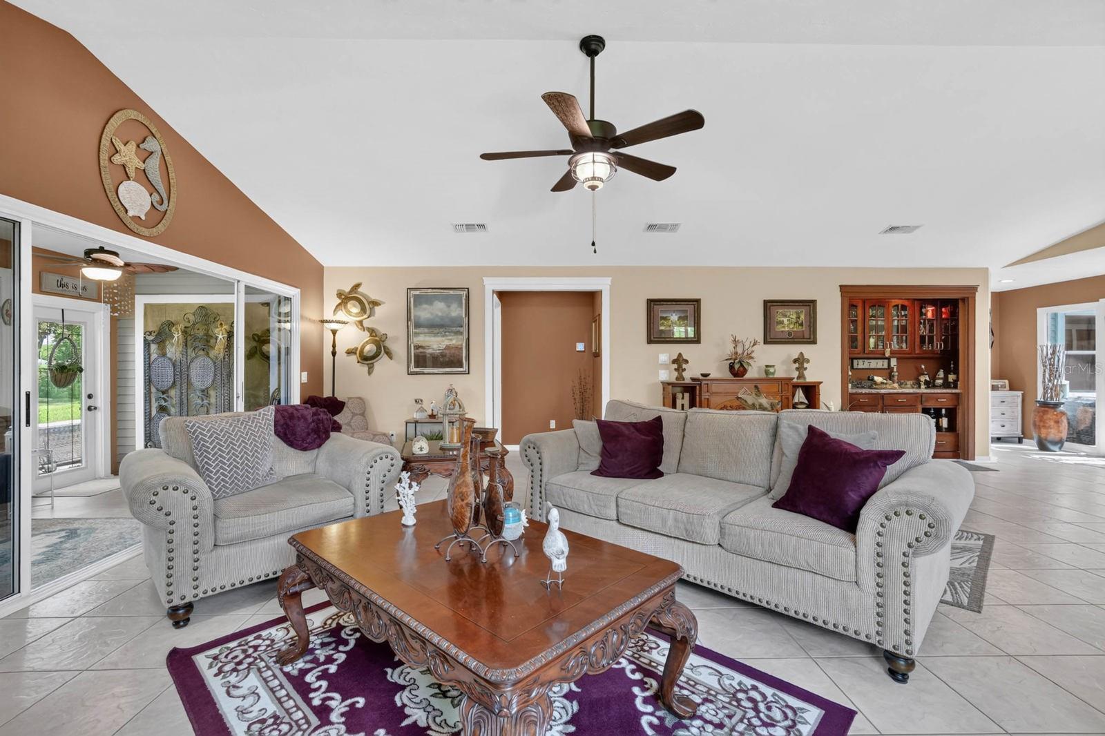 8 Jasmine Run Property Photo 9