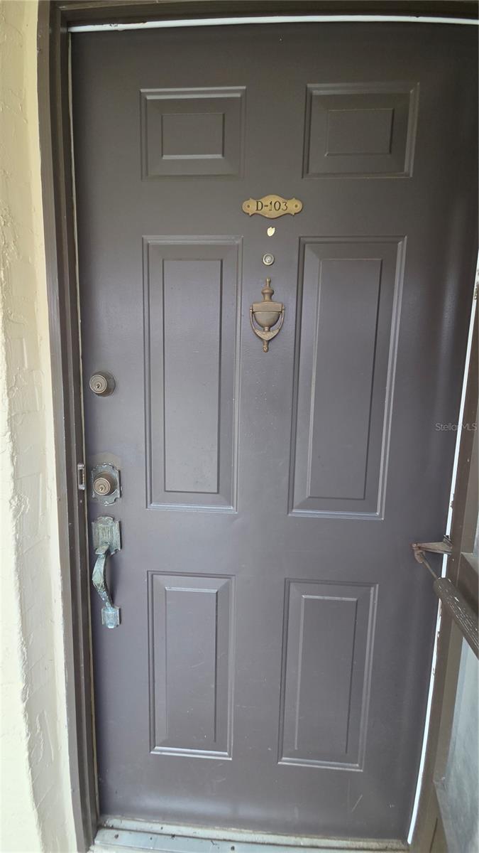 100 E Kentucky Ave #103d Property Photo 2
