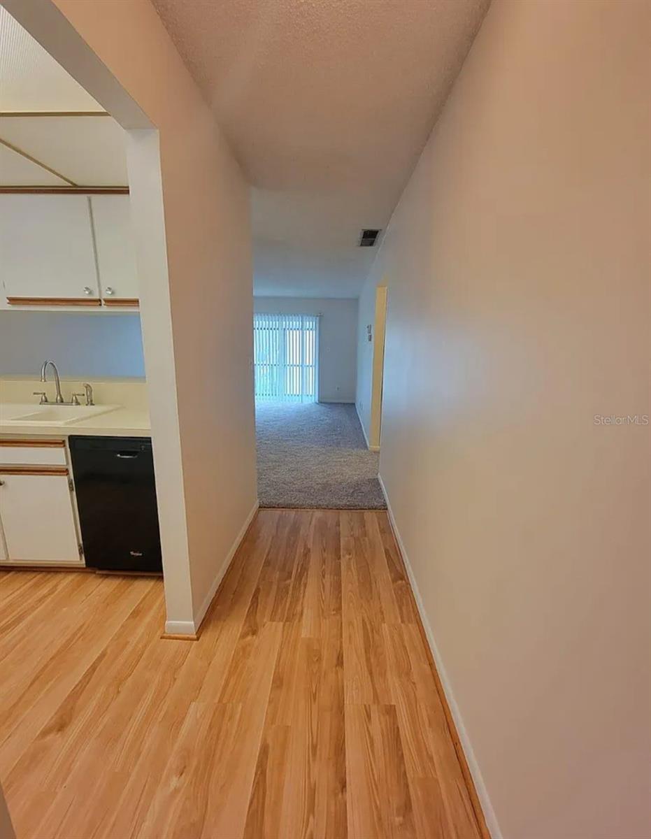 100 E Kentucky Ave #103d Property Photo 3