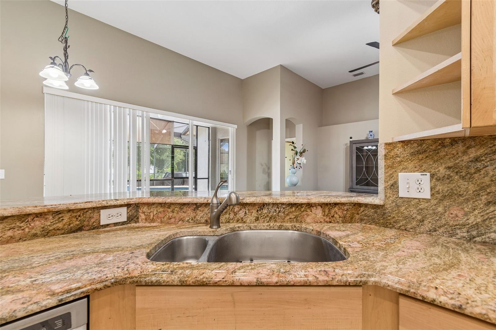 5737 Wynstone Ln Property Photo 14