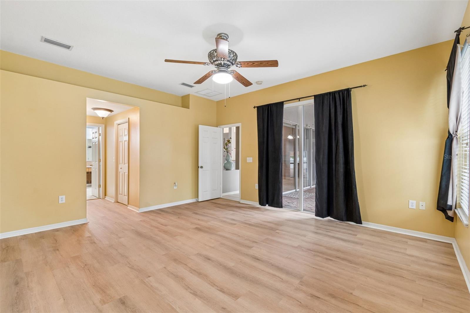 5737 Wynstone Ln Property Photo 22