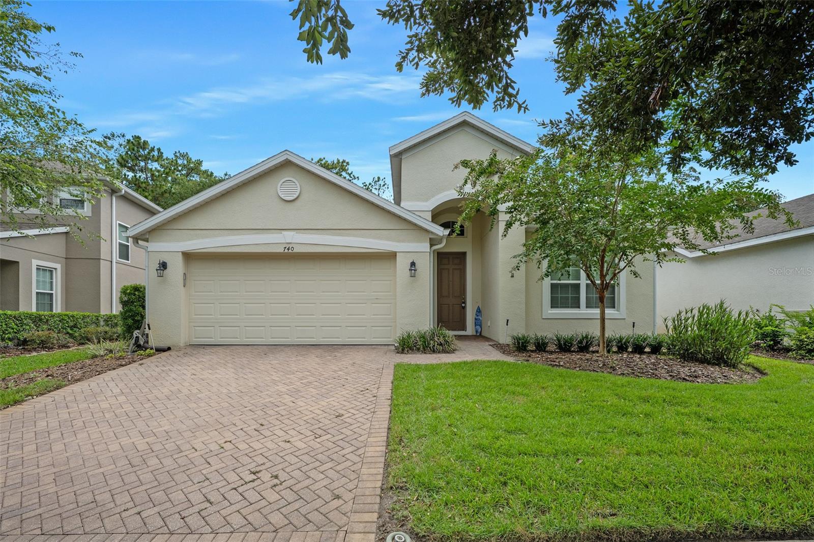 740 PREAKNESS CIR Property Photo 1