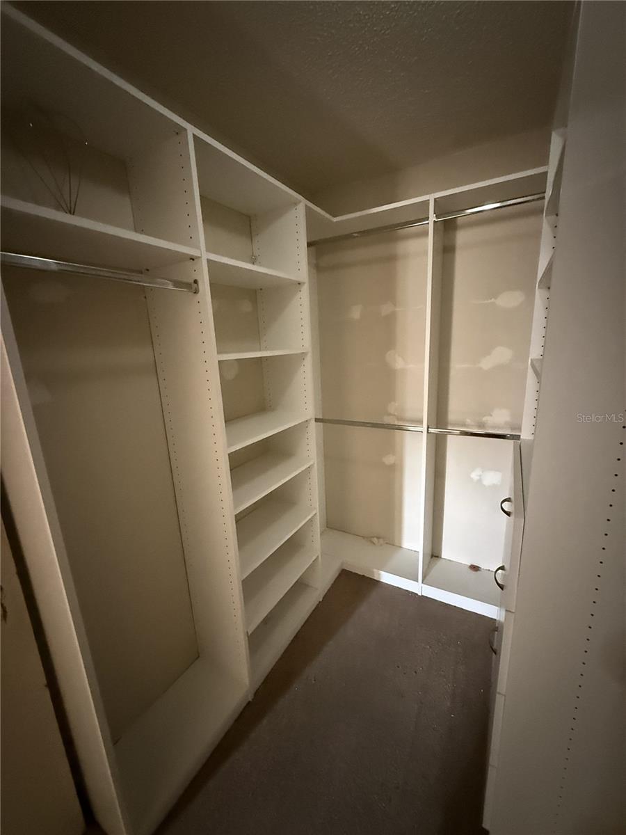 1231 Gage Ave Property Photo 14