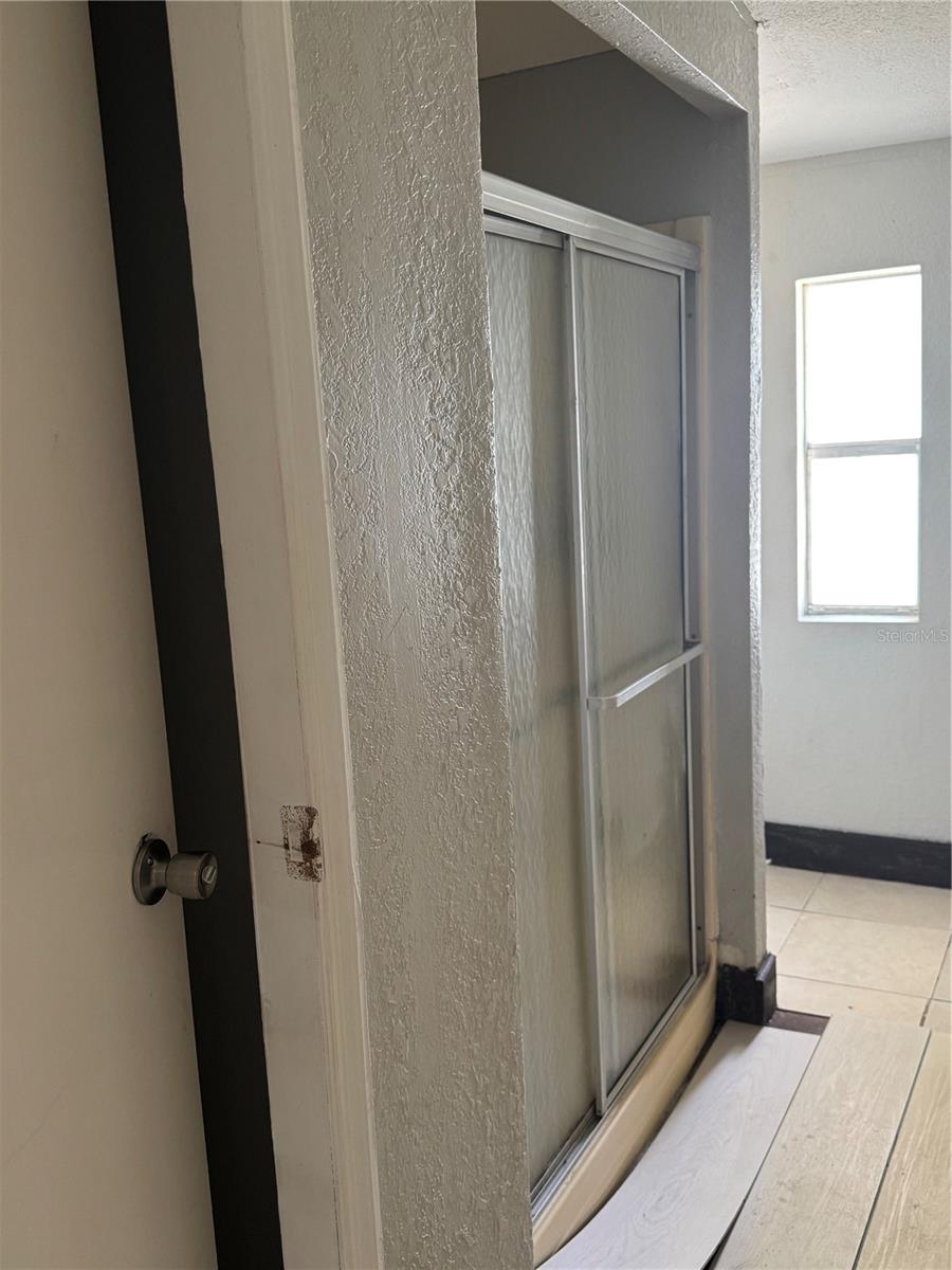 5406 Sydney St Property Photo 11