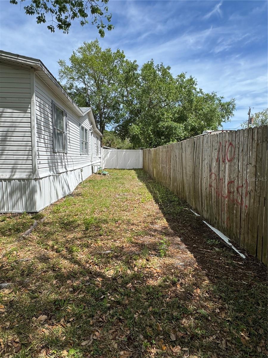 5406 Sydney St Property Photo 21