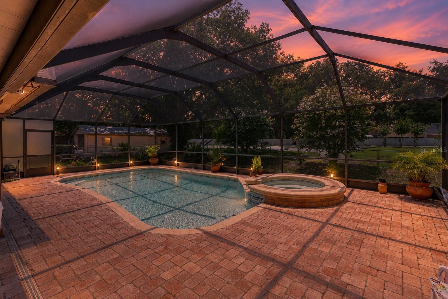 1304 Ariana Woods Cir Property Photo 2