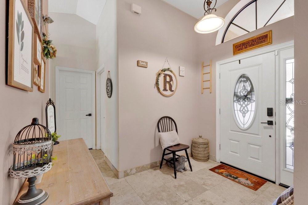 1304 Ariana Woods Cir Property Photo 5