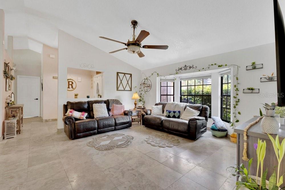 1304 Ariana Woods Cir Property Photo 7