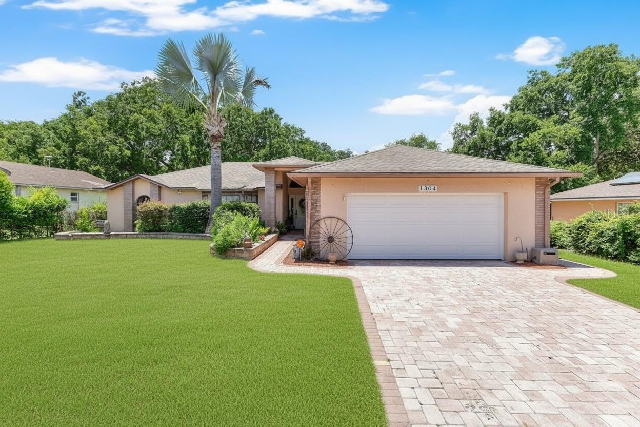 1304 Ariana Woods Cir Property Photo 26