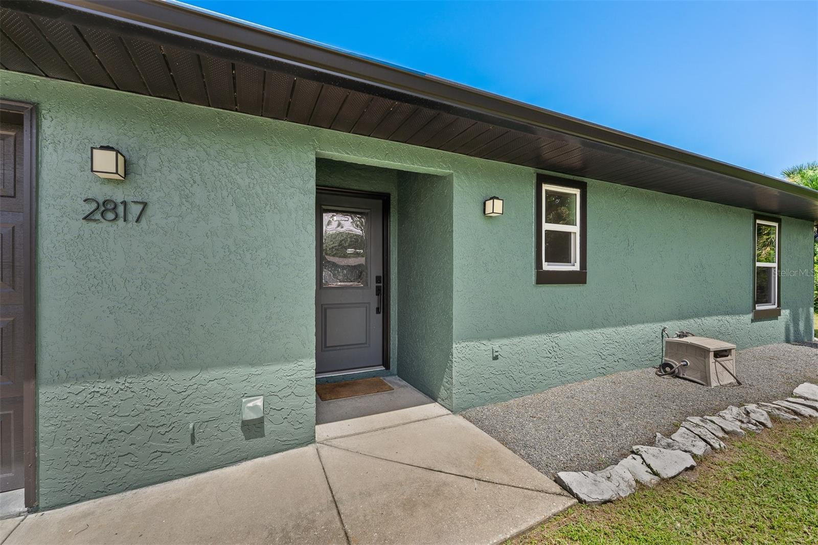 2817 Yule Tree Dr Property Photo 4