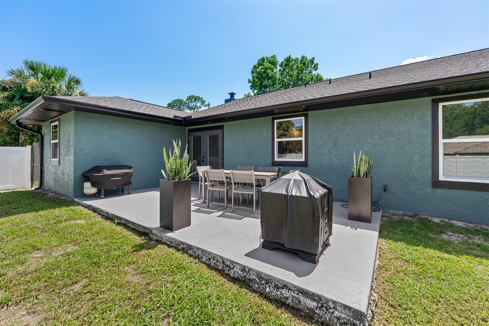 2817 Yule Tree Dr Property Photo 33