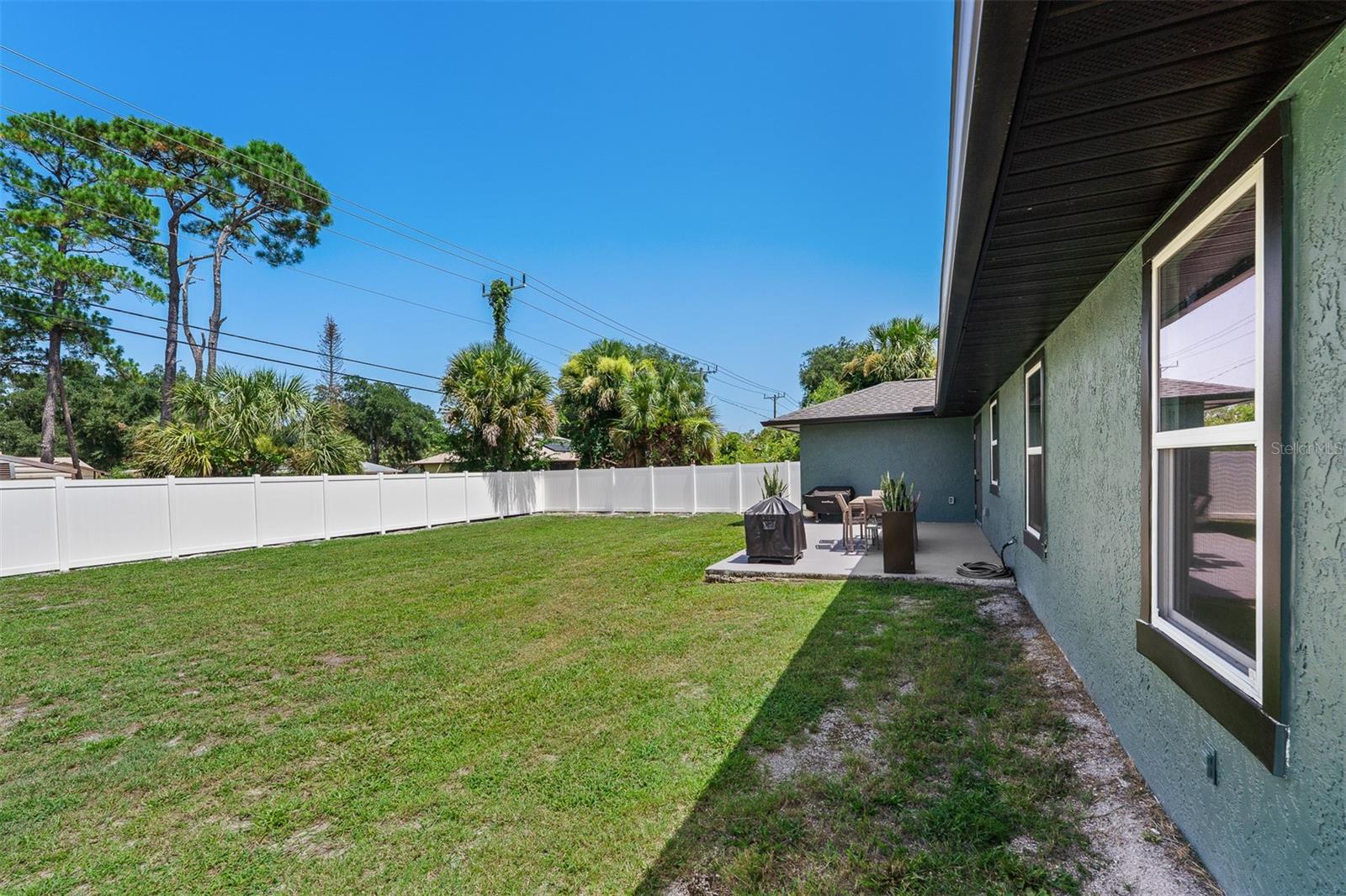 2817 Yule Tree Dr Property Photo 35