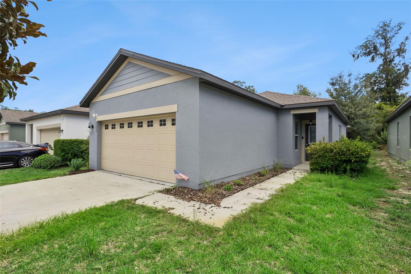 2059 CADES COVE WAY Property Photo 1