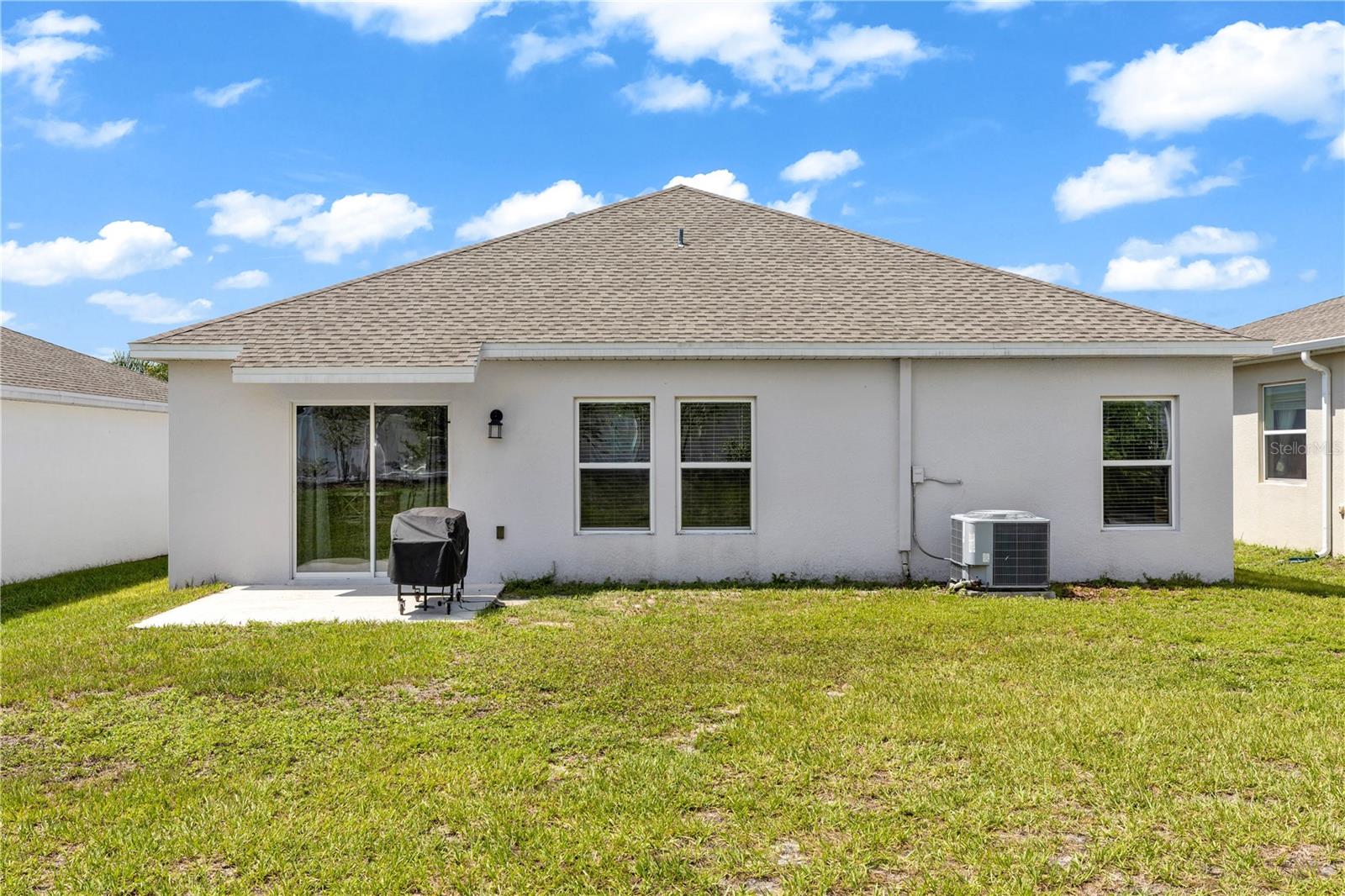 1104 Peach Creek Dr Property Photo 5