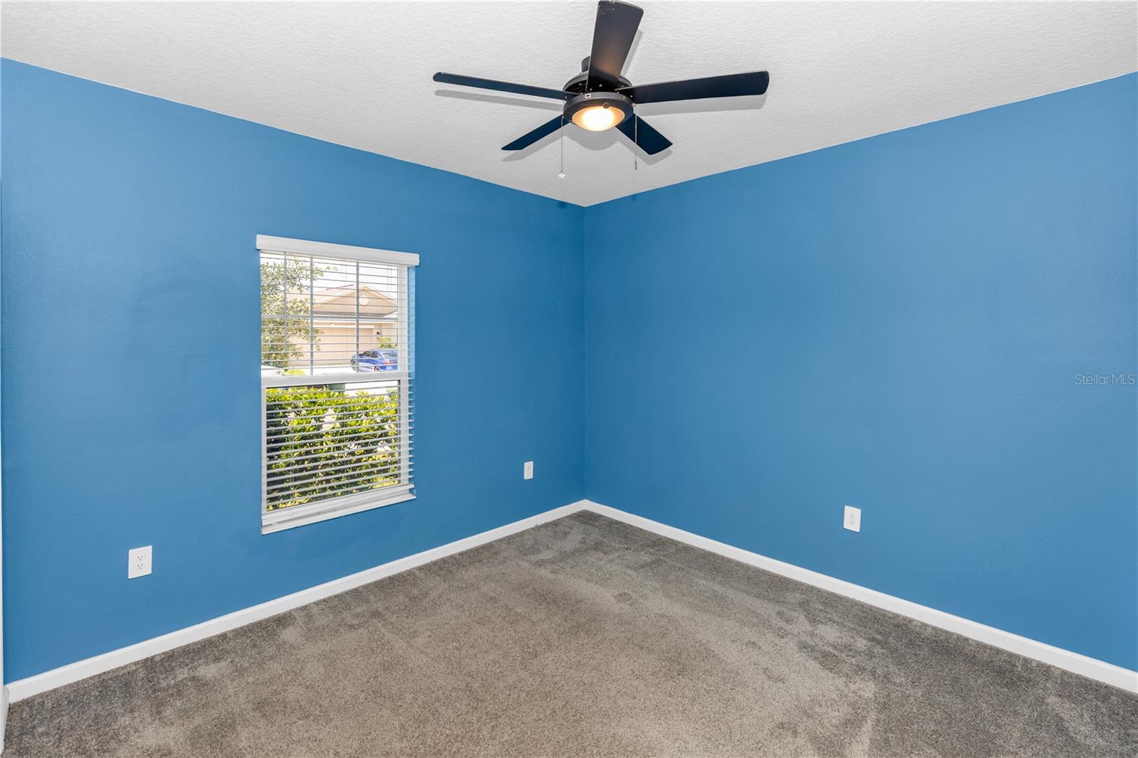 1104 Peach Creek Dr Property Photo 8