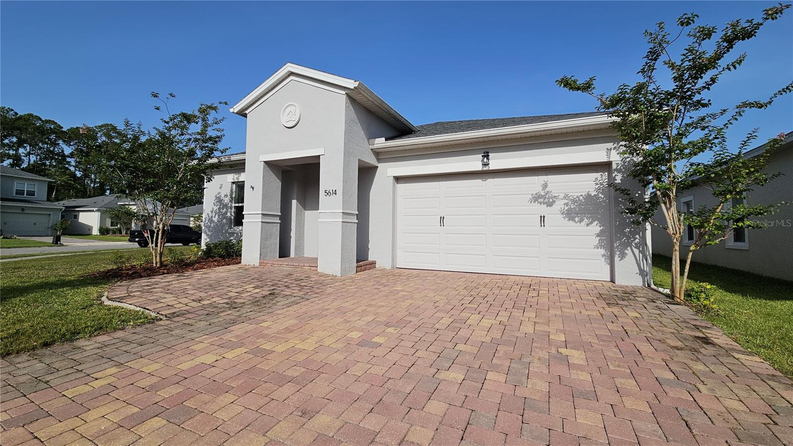 5614 Estero Loop Property Photo 2