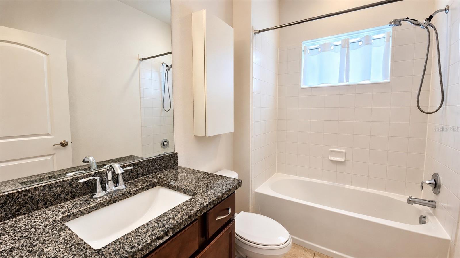 5614 Estero Loop Property Photo 10