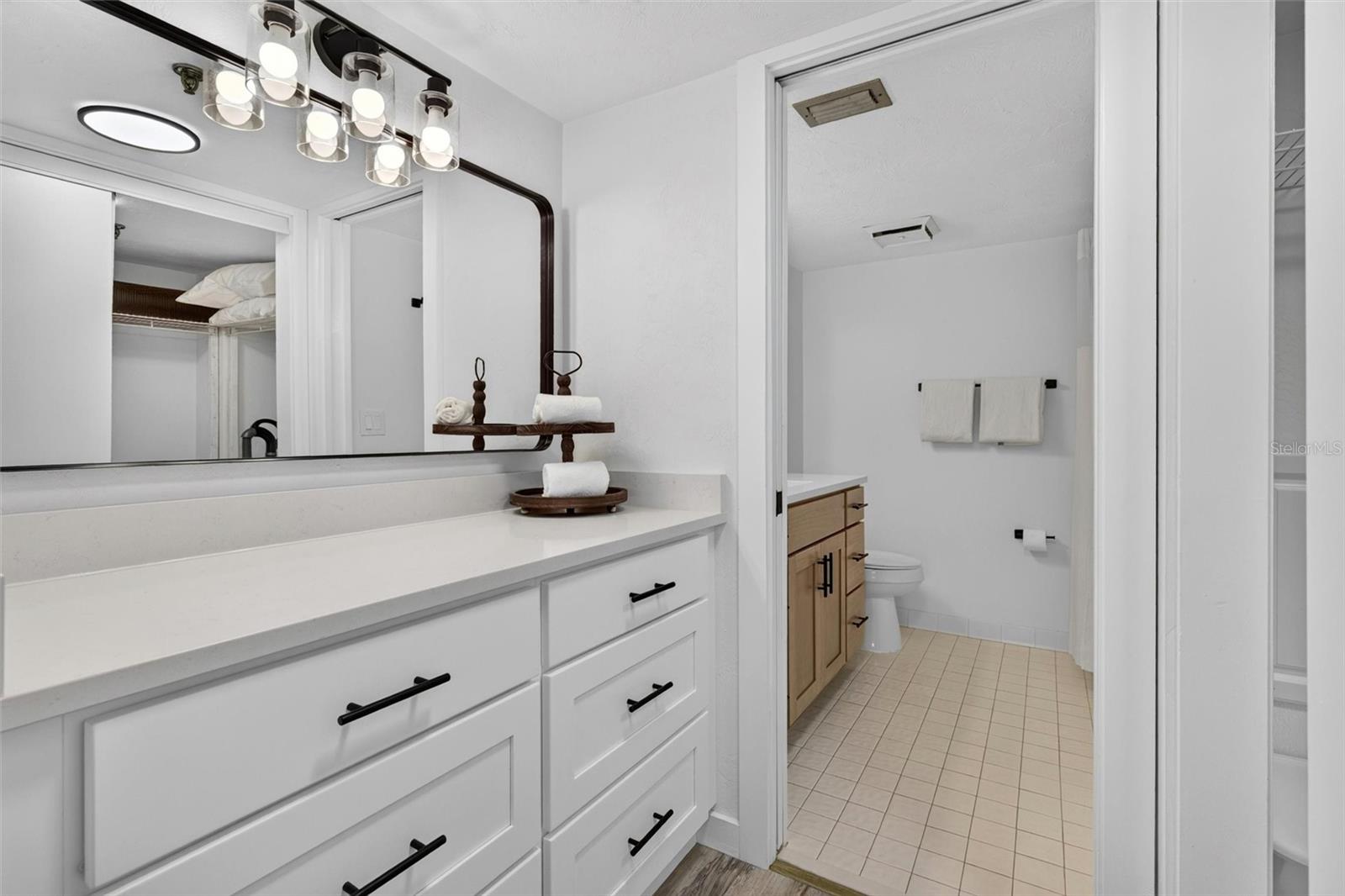 1513 Ocean Shore Blvd #10a Property Photo 22