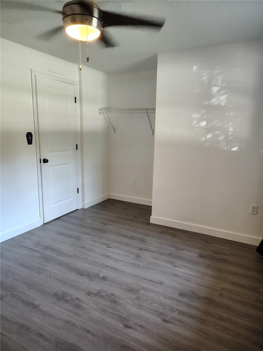 415 E Beresford Ave Property Photo 10