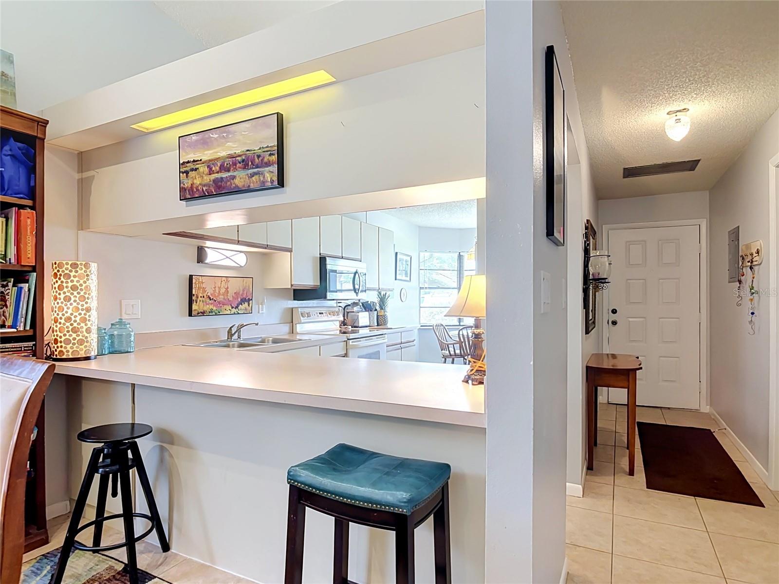 935 Eastridge Dr #7a Property Photo 12