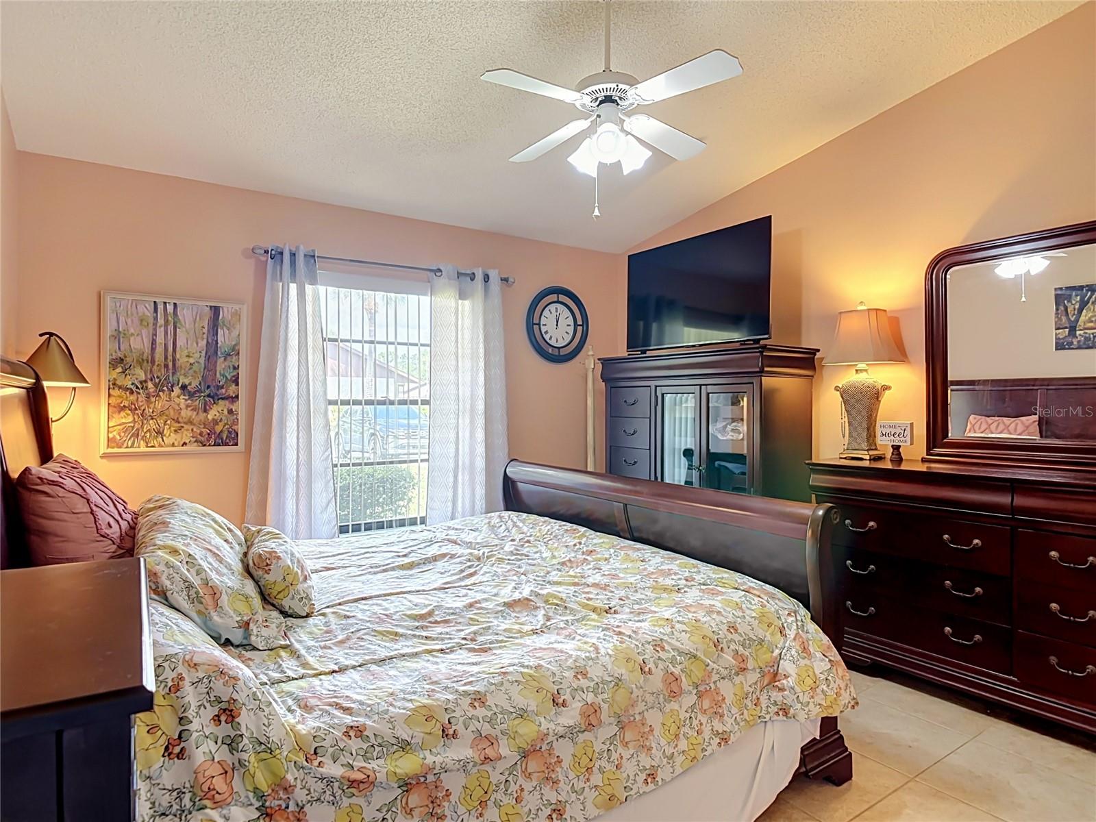 935 Eastridge Dr #7a Property Photo 20