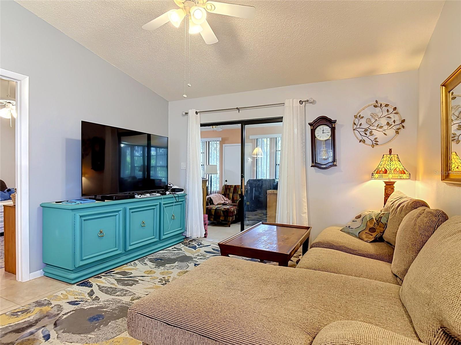 935 Eastridge Dr #7a Property Photo 31