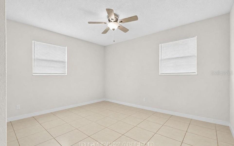 912 Royal Oak Ct Property Photo 17