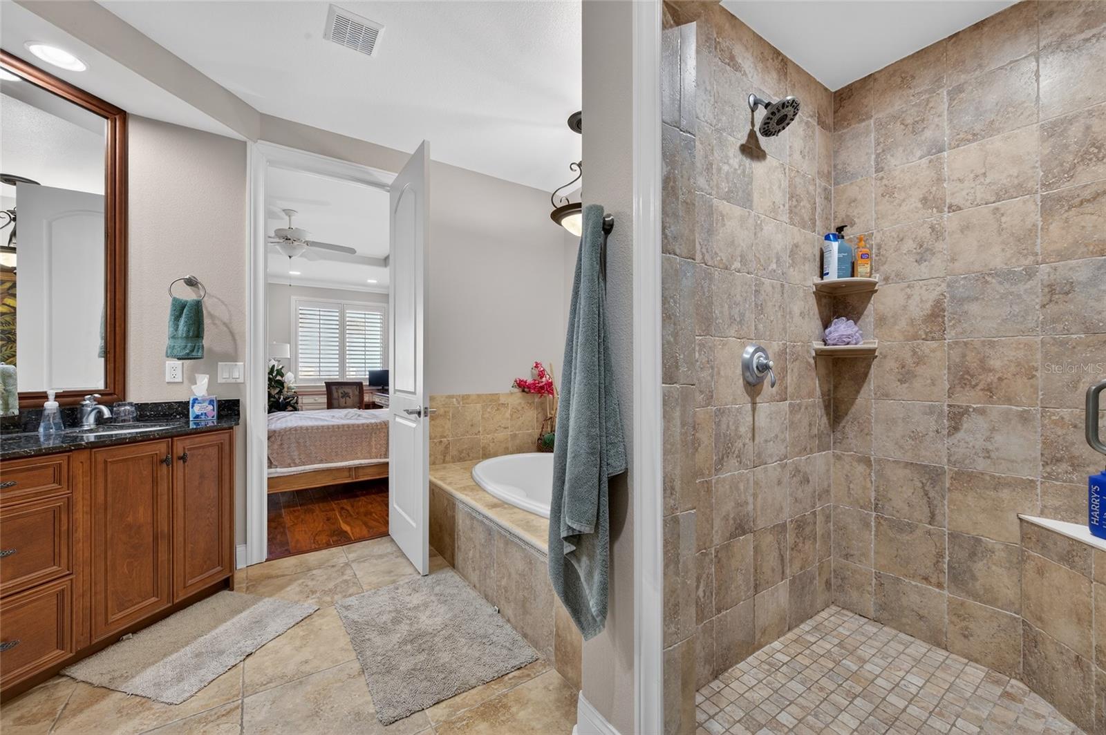 2450 N Ocean Shore Blvd #115 Property Photo 27
