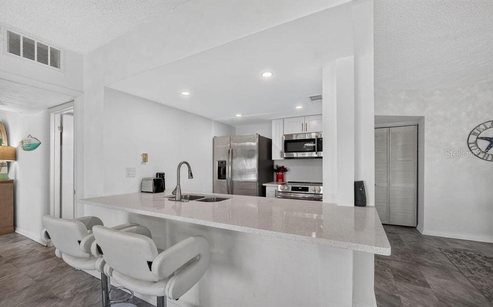 3600 S Ocean Shore Blvd #111 Property Photo 4