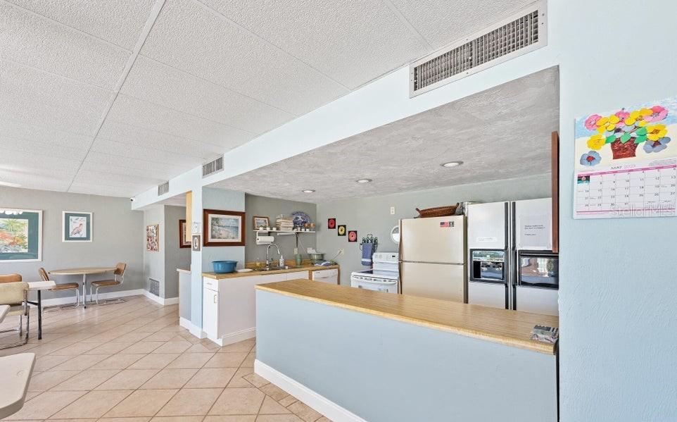 3600 S Ocean Shore Blvd #111 Property Photo 52