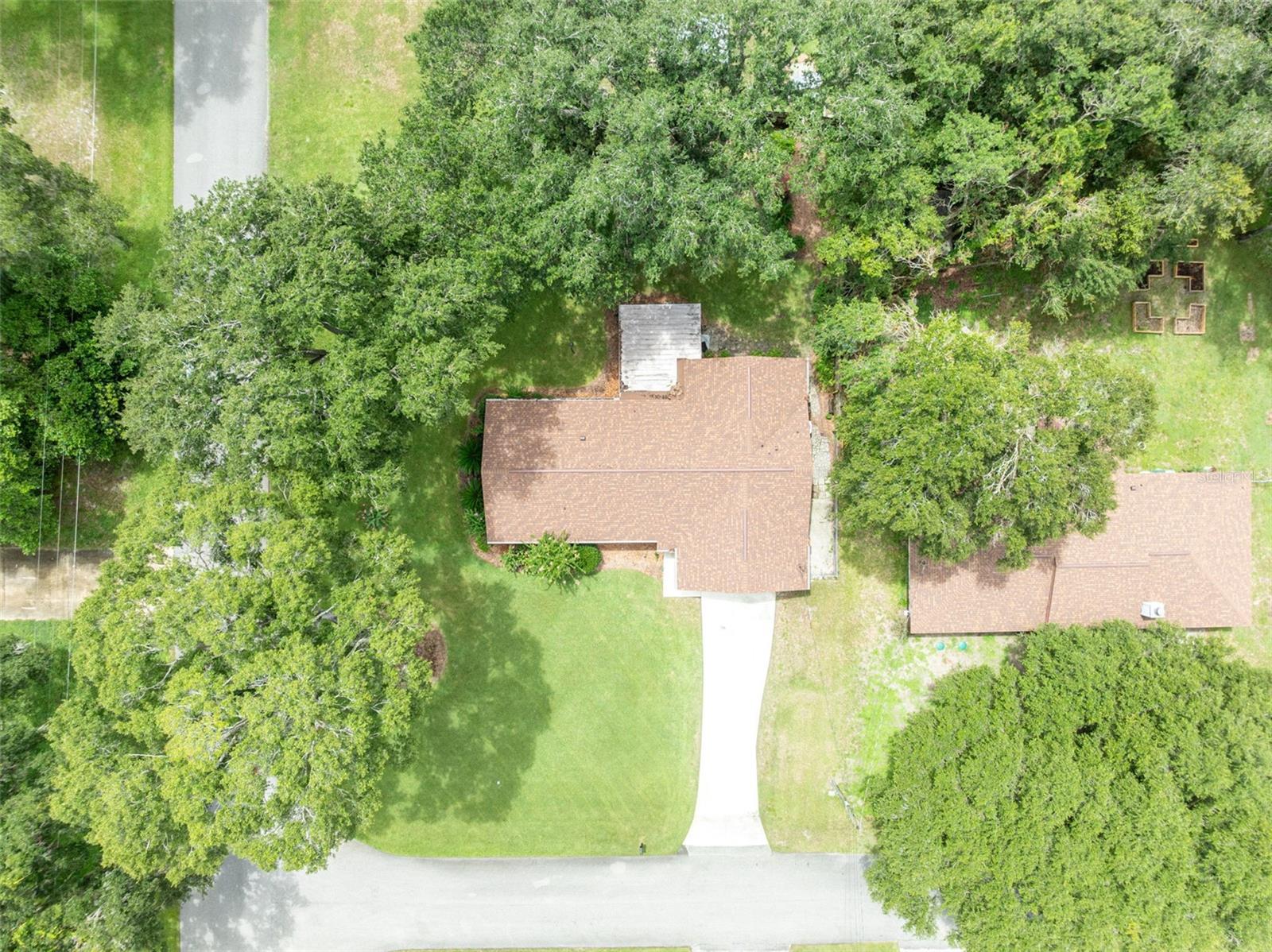 290 Sandyhook Ln Property Photo 24