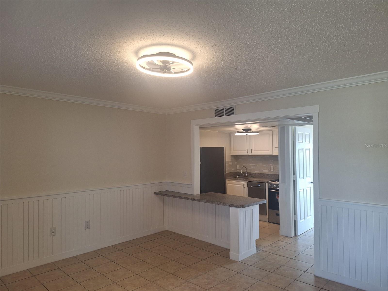 136 Blue Pointe Way #350 Property Photo 8