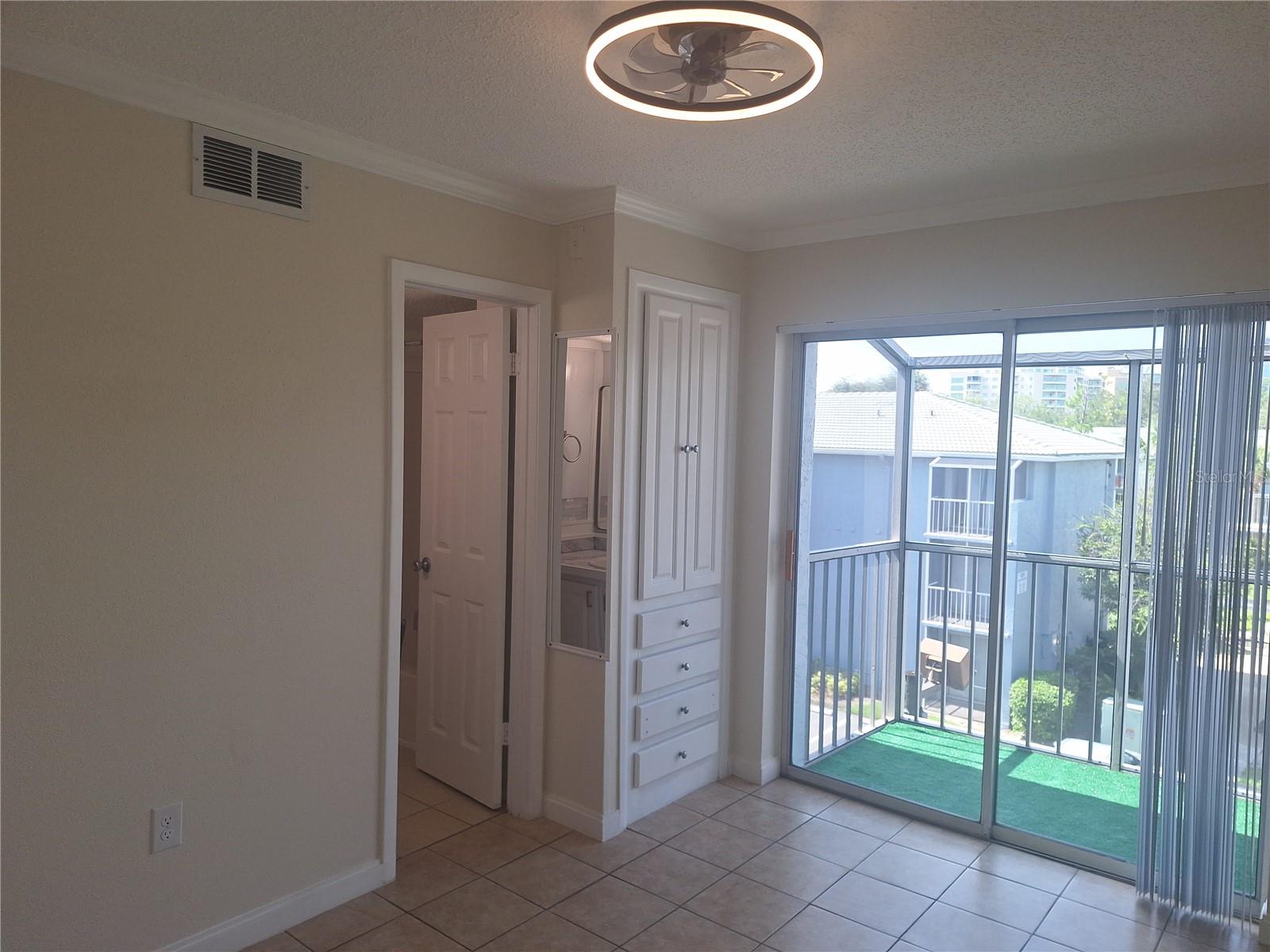 136 Blue Pointe Way #350 Property Photo 17