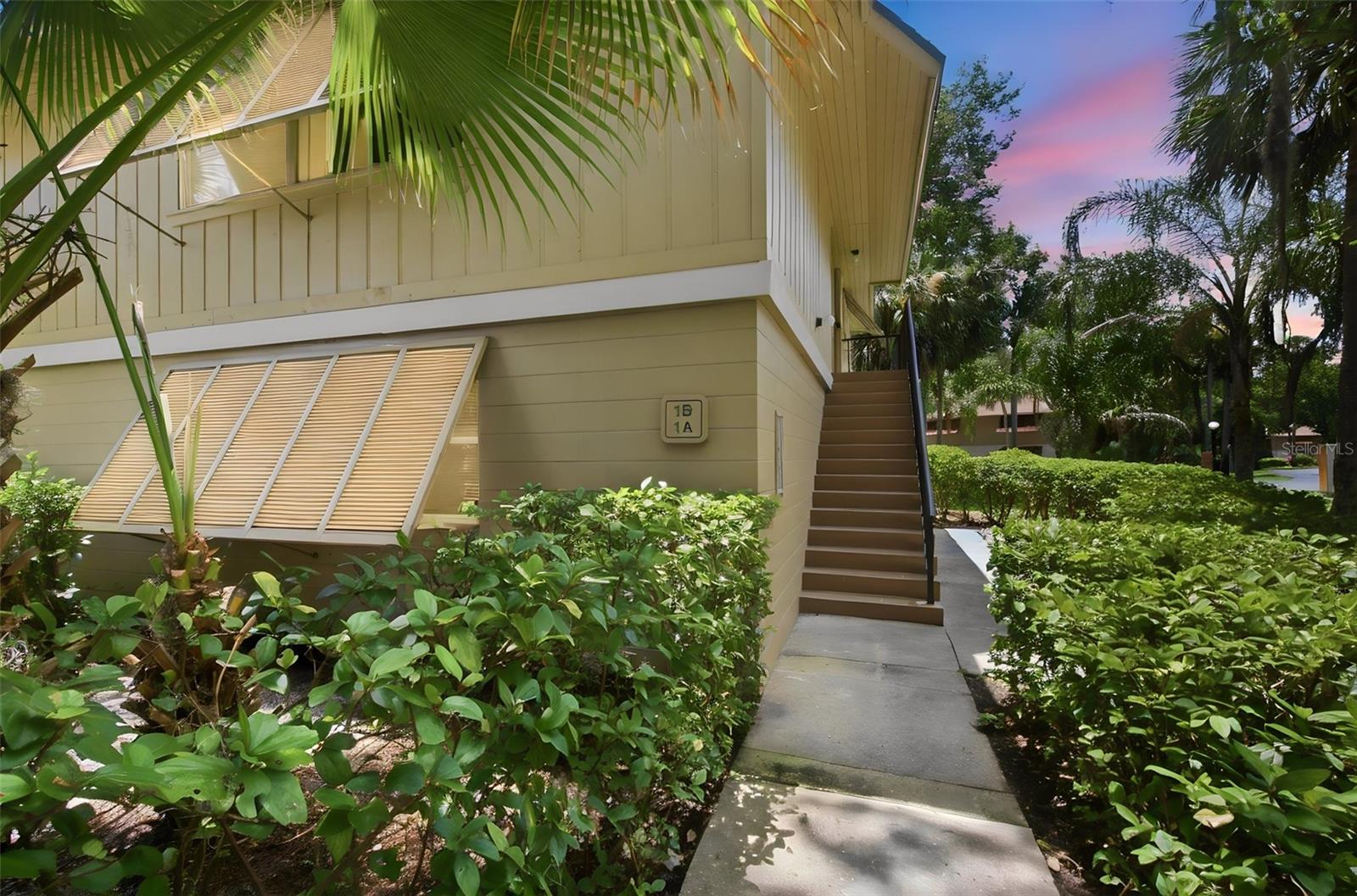 140 Orchid Woods Ct #1b Property Photo 1