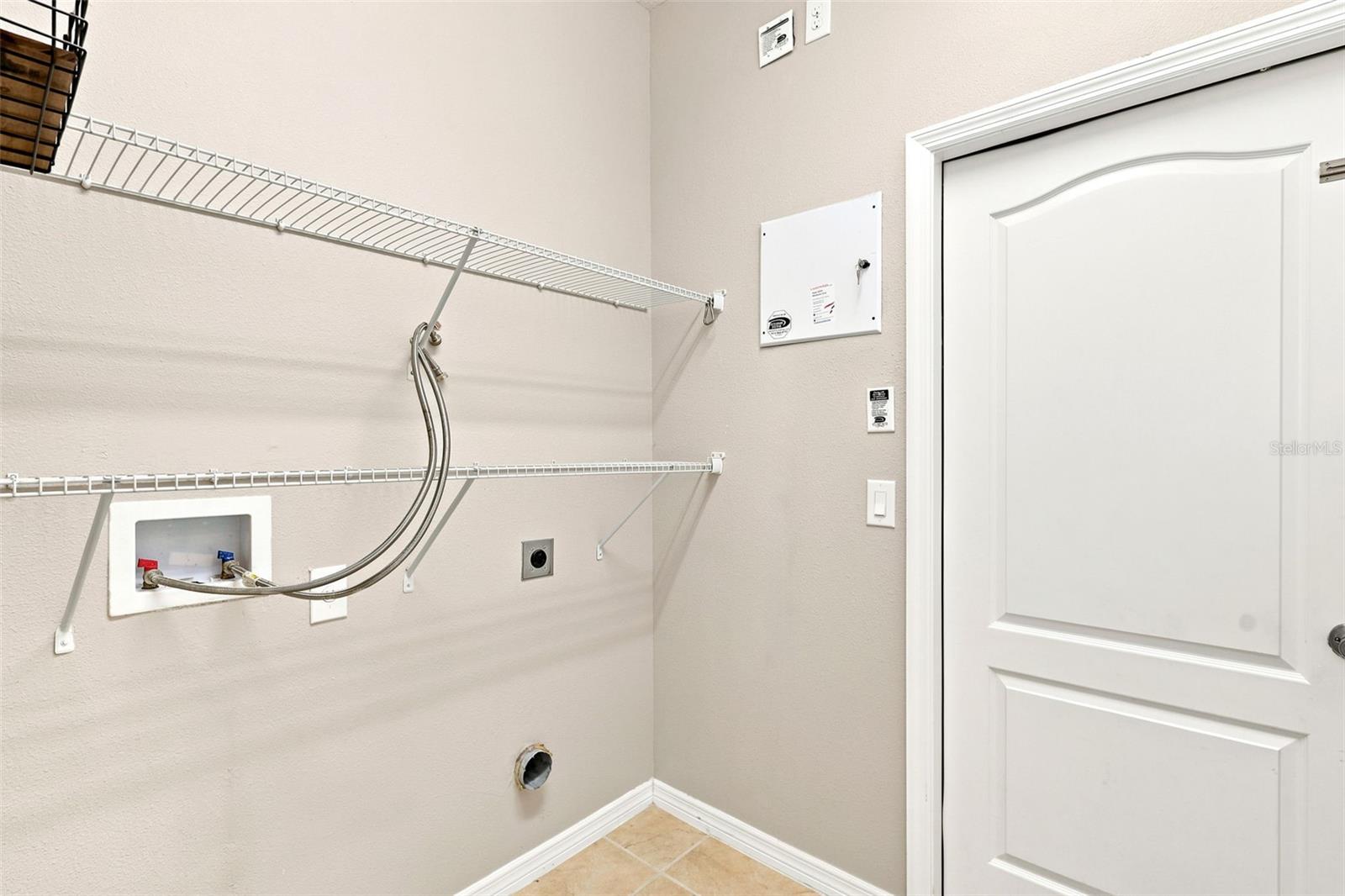 471 Breeders Cup Ct Property Photo 35