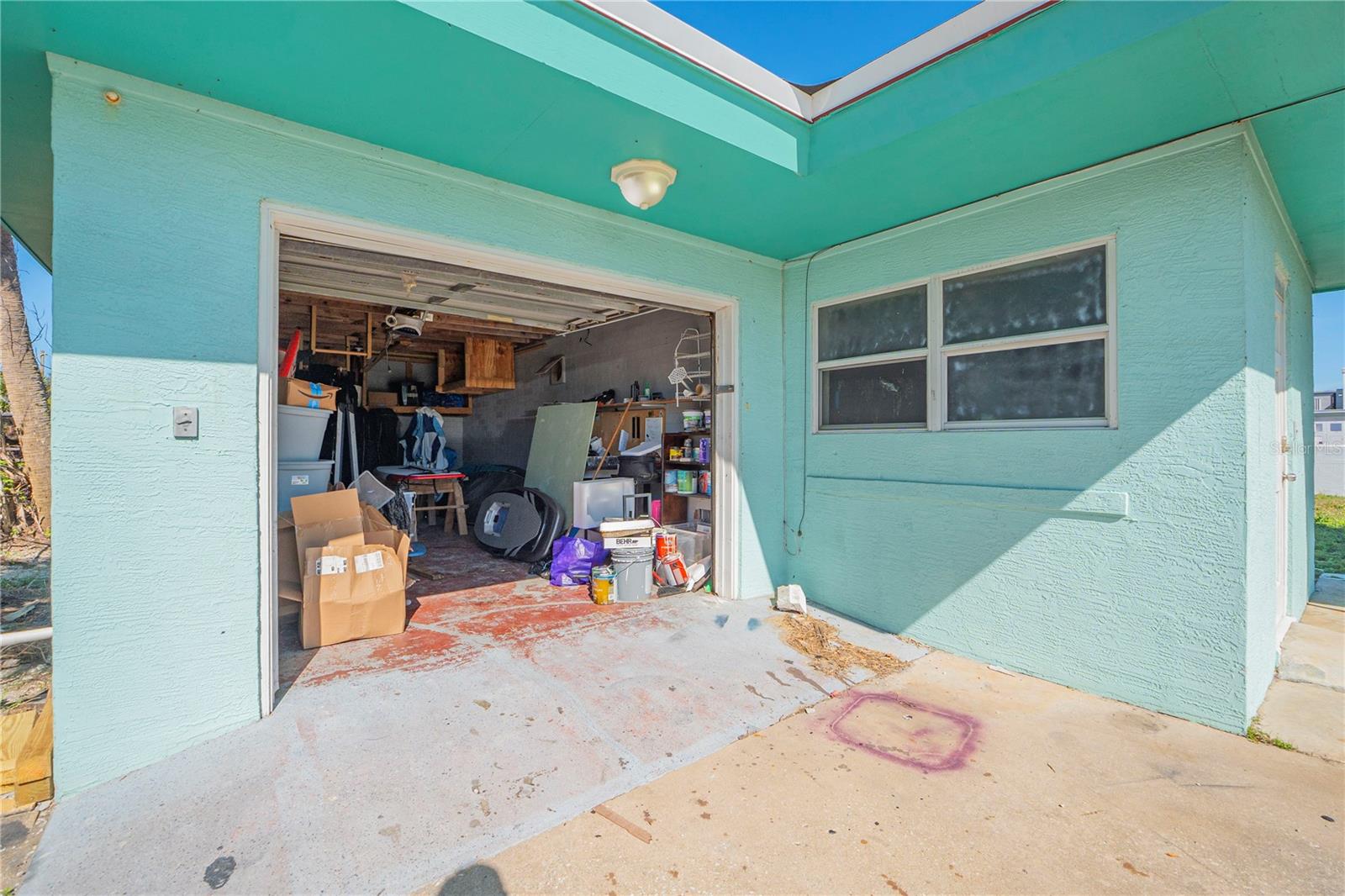 135 Park Ave Property Photo 31