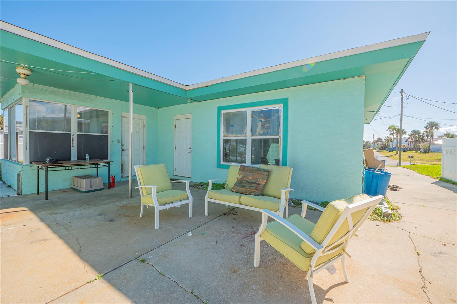 135 Park Ave Property Photo 44