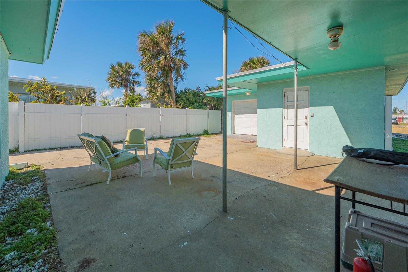 135 Park Ave Property Photo 47