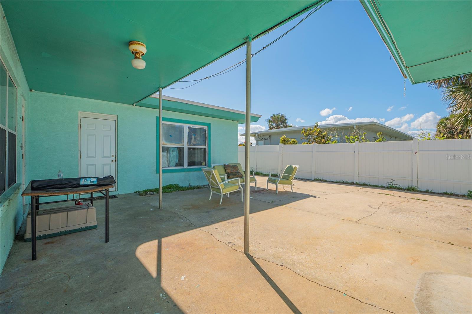 135 Park Ave Property Photo 48