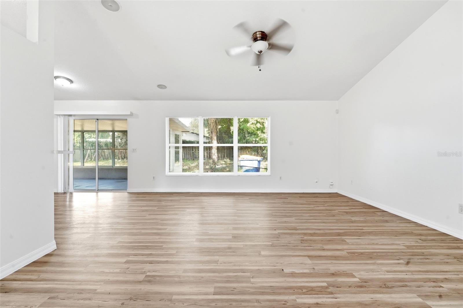 3128 Mango Tree Dr Property Photo 6