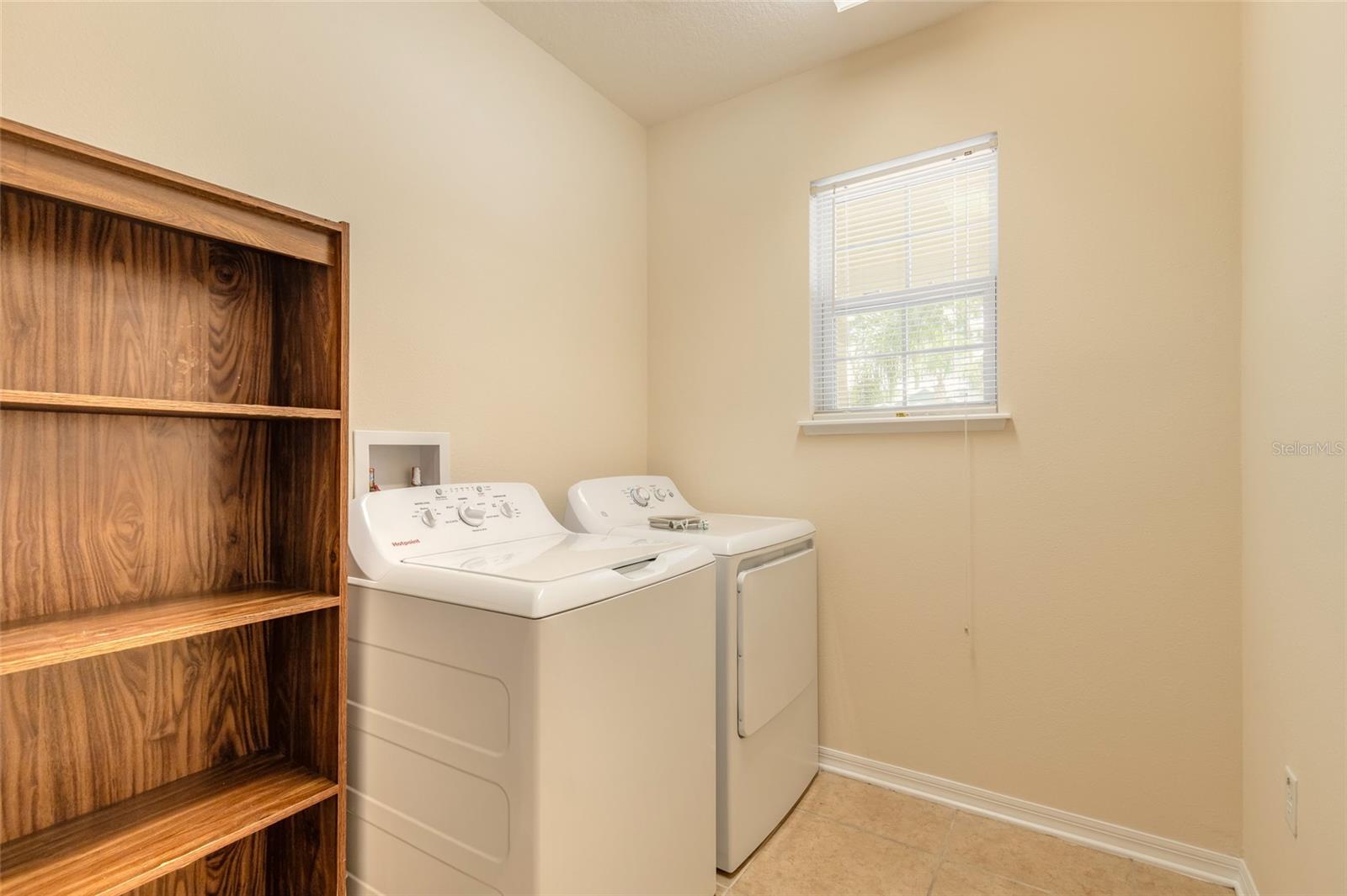 3938 Sunset Cove Dr Property Photo 21