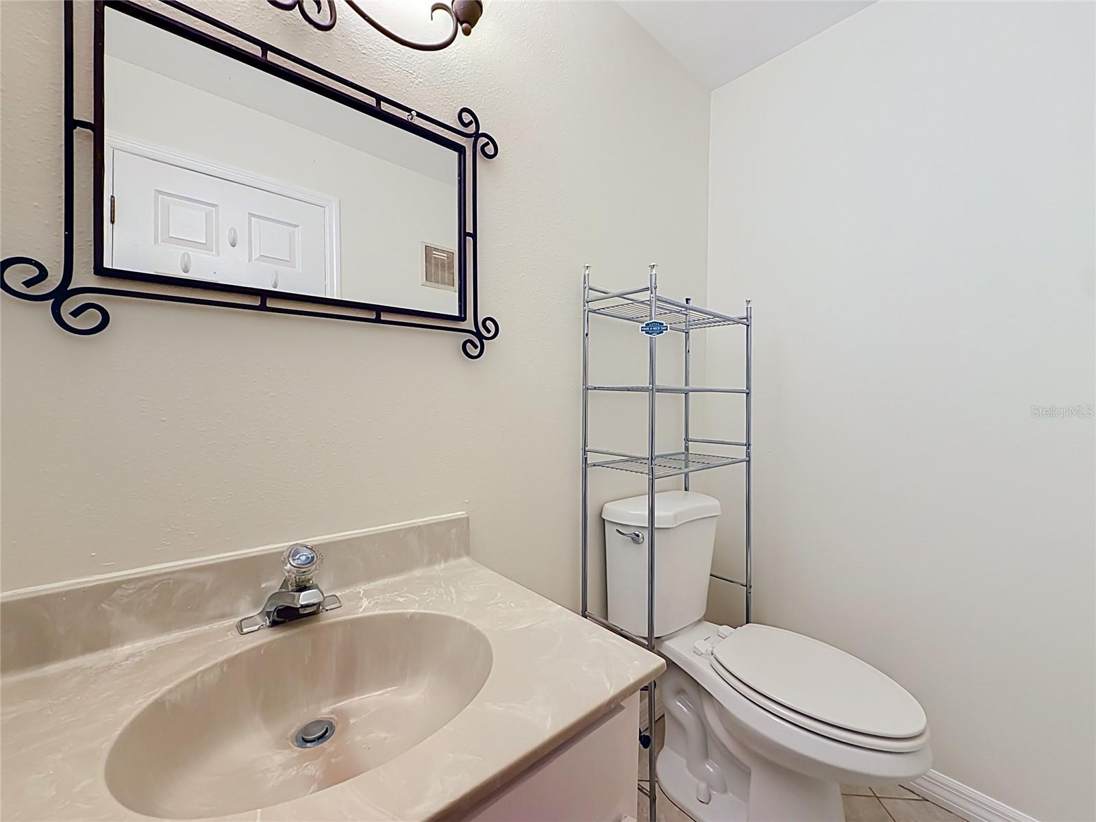1718 Adams Cir S Property Photo 21