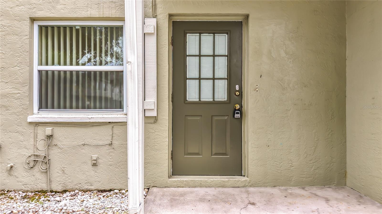 1718 Adams Cir S Property Photo 55