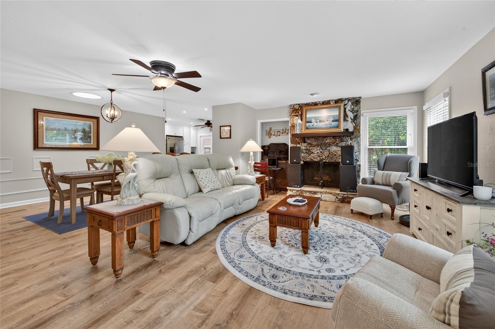 8 Mimosa Trl Property Photo 4
