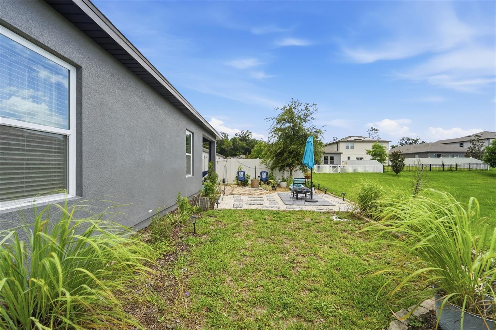 1525 Playwright Dr Property Photo 31