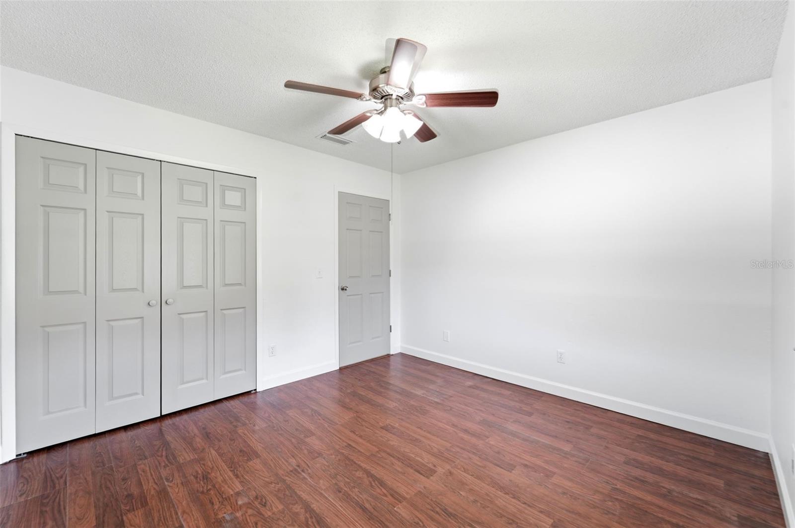 1360 N Old Mill Dr Property Photo 18